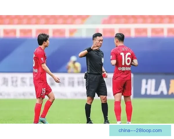 中国足协重拳整治足坛乱象四十三人被禁足背后反腐风暴与联赛生态 中国足协重拳整治足坛乱象四十三人被禁足背后反腐风暴与联赛生态